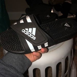 Adidas Slides (unisex)
